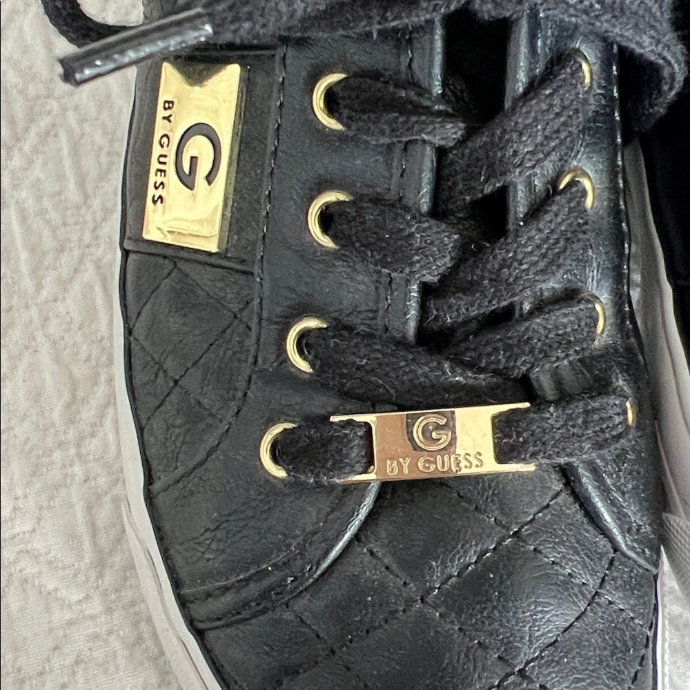 Guess Black Quilted Women's Sneakers- size  7 - Picture 4 of 6
